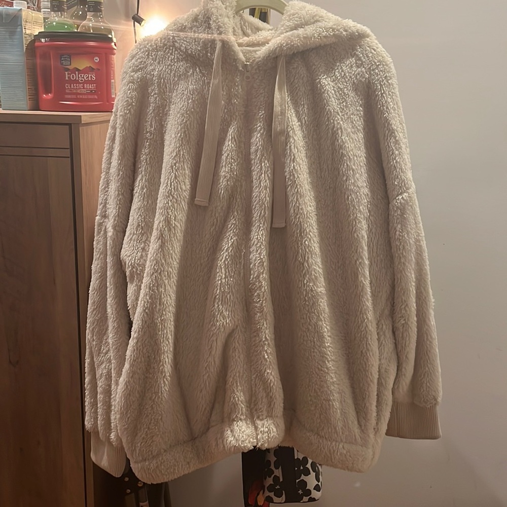 Super Comfy Fuzzy White Zip Up Jacket